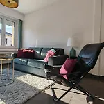 City Apartment 221